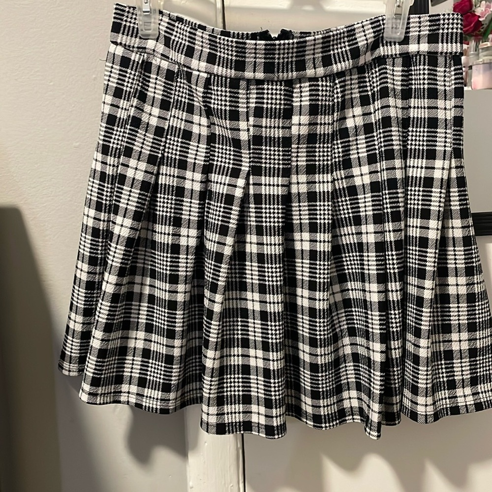 Rainbow black and white skirt